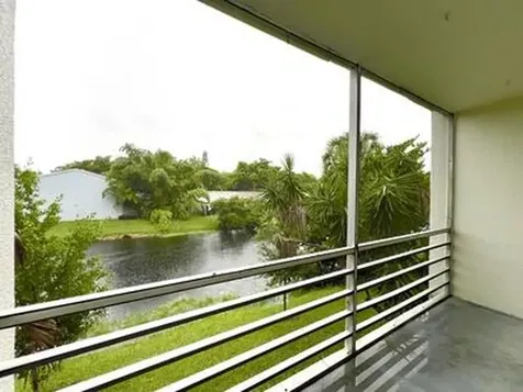 4215 N University Drive Sunrise FL 33351
