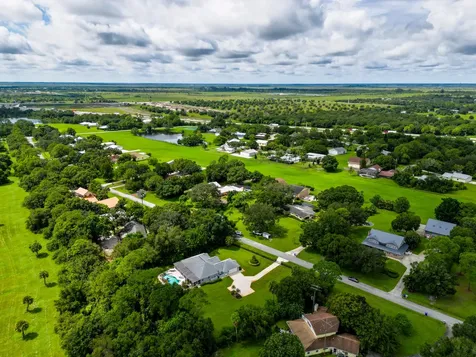 280 Nieuport Drive Vero Beach FL 32968
