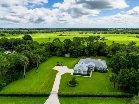 280 Nieuport Drive Vero Beach FL 32968
