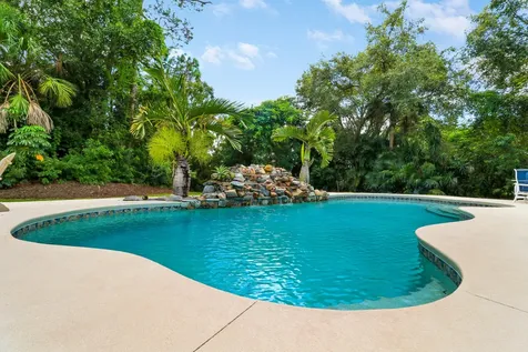 280 Nieuport Drive Vero Beach FL 32968