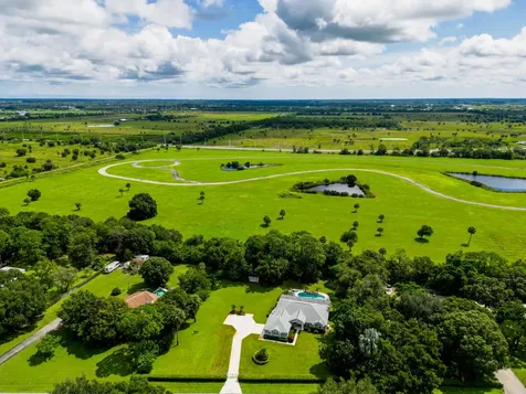 280 Nieuport Drive Vero Beach FL 32968