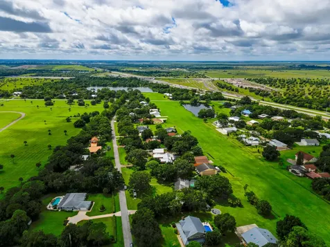 280 Nieuport Drive Vero Beach FL 32968