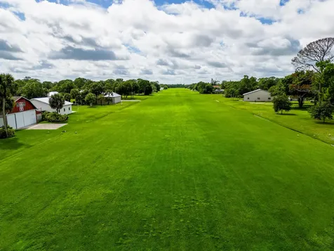280 Nieuport Drive Vero Beach FL 32968