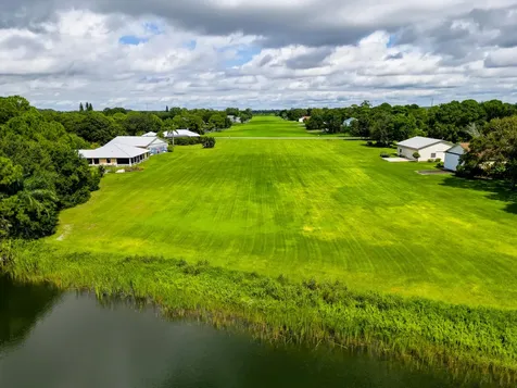 280 Nieuport Drive Vero Beach FL 32968