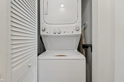 5025 Genove Place Riviera Beach FL 33410