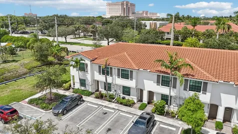 5025 Genove Place Riviera Beach FL 33410