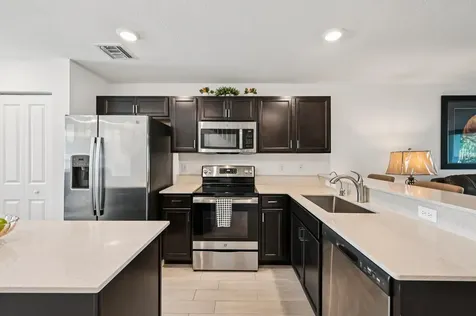 5025 Genove Place Riviera Beach FL 33410