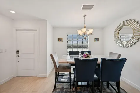 5025 Genove Place Riviera Beach FL 33410