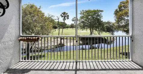 7800 Nw 18th Street Margate FL 33063