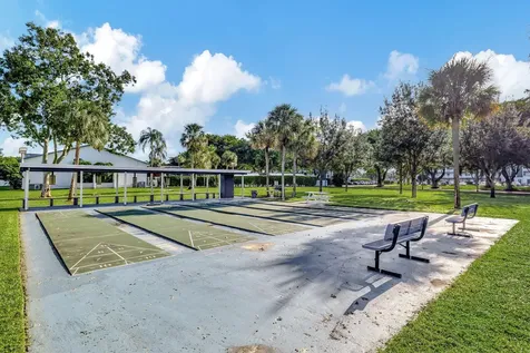 7800 Nw 18th Street Margate FL 33063