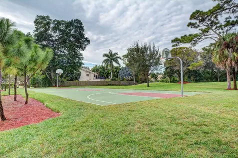 4720 Nw 28th Avenue Boca Raton FL 33434