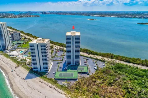 5550 N Ocean Drive Singer Island FL 33404