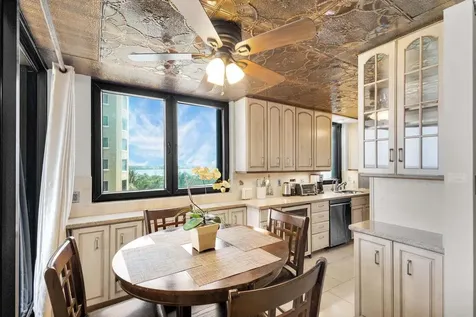 5380 N Ocean Drive Singer Island FL 33404