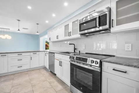 2701 Sw 6th Street Boynton Beach FL 33435
