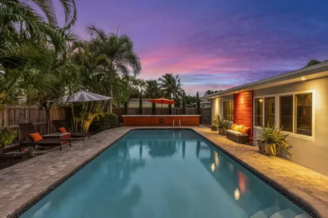 2701 Sw 6th Street Boynton Beach FL 33435