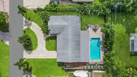 2701 Sw 6th Street Boynton Beach FL 33435