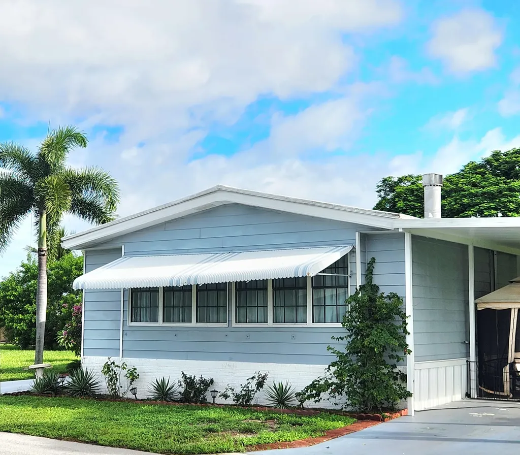 4091 67th Lane West Palm Beach FL 33404