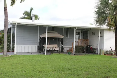 4091 67th Lane West Palm Beach FL 33404