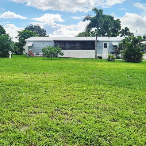 4091 67th Lane West Palm Beach FL 33404