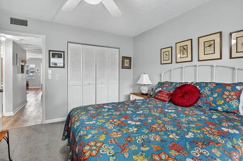 27 Fanshaw A Boca Raton FL 33434