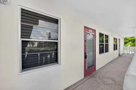 27 Fanshaw A Boca Raton FL 33434