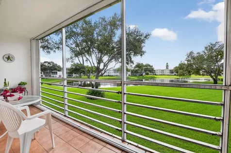 27 Fanshaw A Boca Raton FL 33434