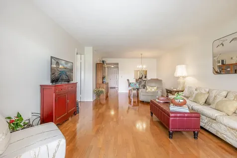 140 Lake Nancy 113 Lane West Palm Beach FL 33411