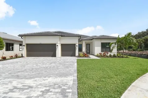 7690 Rhode Island Red Court Lake Worth FL 33467