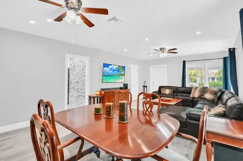 504 36th Street West Palm Beach FL 33407