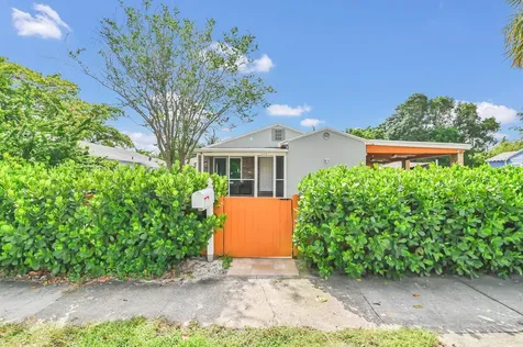 504 36th Street West Palm Beach FL 33407