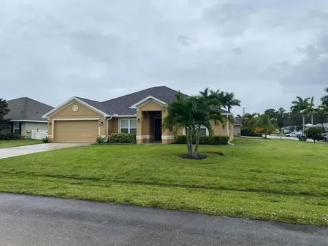 5910 NW Java Court Port Saint Lucie FL 34986