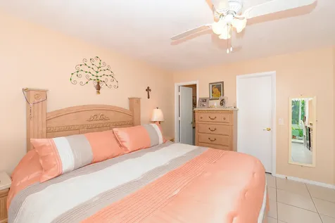 18 Lake Vista Trail Port Saint Lucie FL 34952