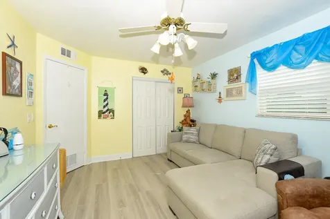 18 Lake Vista Trail Port Saint Lucie FL 34952