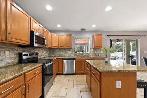 6124 Nw Butterfly Orchid Place Port Saint Lucie FL 34986