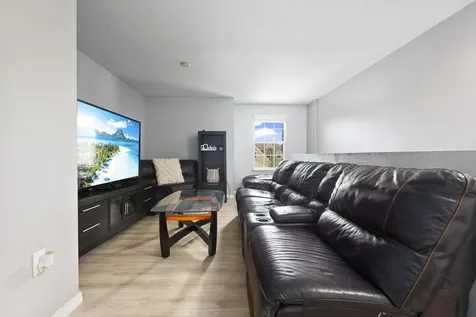 6124 Nw Butterfly Orchid Place Port Saint Lucie FL 34986
