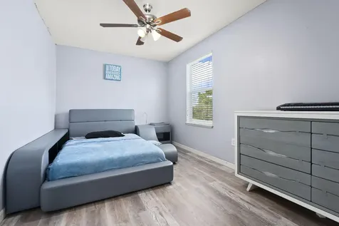 6124 Nw Butterfly Orchid Place Port Saint Lucie FL 34986