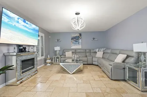 6124 Nw Butterfly Orchid Place Port Saint Lucie FL 34986