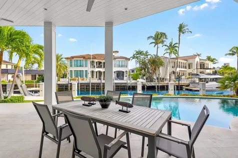 863 Enfield Street Boca Raton FL 33487