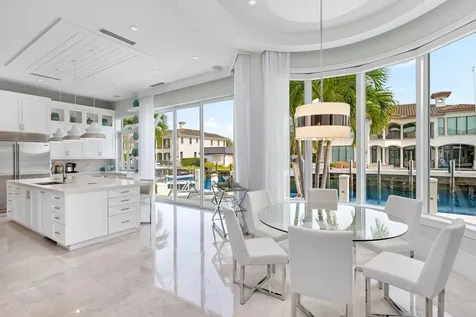 863 Enfield Street Boca Raton FL 33487