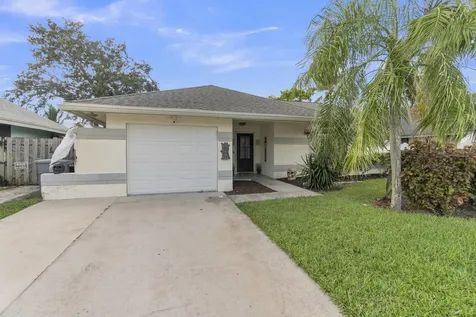 22489 Swordfish Drive Boca Raton FL 33428