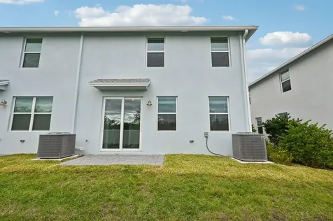 568 Salisbury Circle Fort Pierce FL 34982