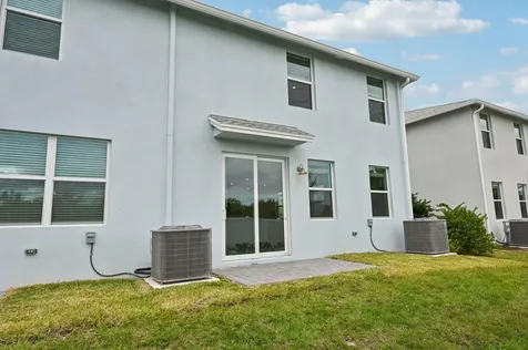568 Salisbury Circle Fort Pierce FL 34982