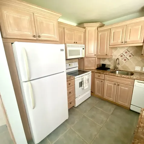 392 Brighton J Boca Raton FL 33434
