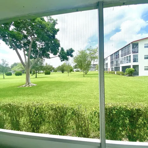 392 Brighton J Boca Raton FL 33434