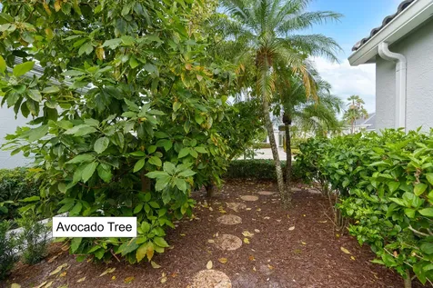 16112 Villa Vizcaya Place Delray Beach FL 33446