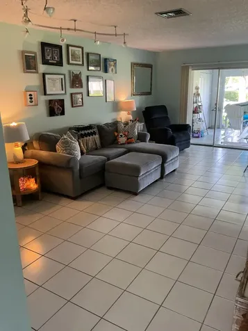 1580 Nw 18th Avenue Delray Beach FL 33445