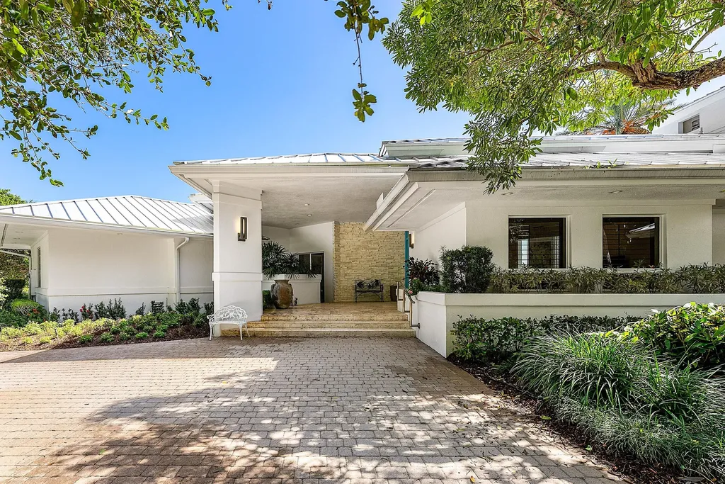 225 Oakview Drive Delray Beach FL 33445