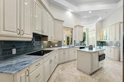 225 Oakview Drive Delray Beach FL 33445