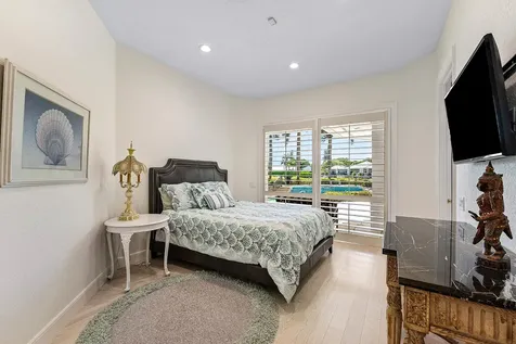 225 Oakview Drive Delray Beach FL 33445