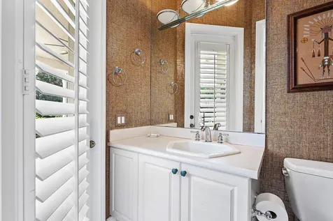 225 Oakview Drive Delray Beach FL 33445